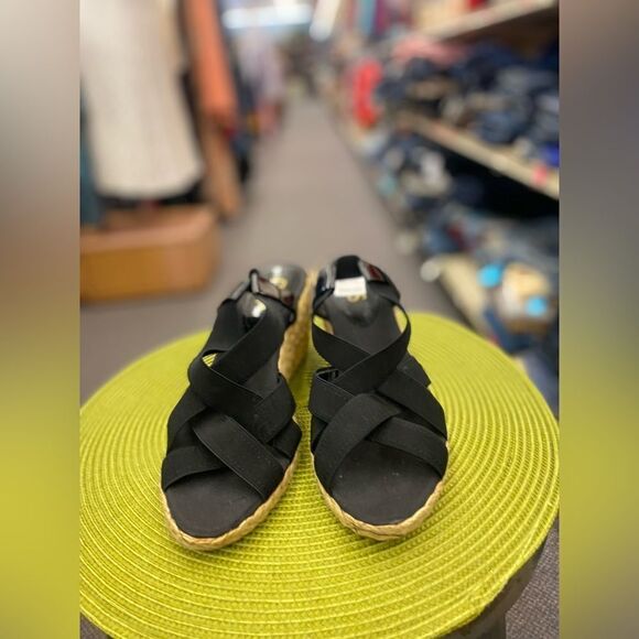 CHAPS Ladies 9 Black Elastic Wedge Sandals - Picture 1 of 5